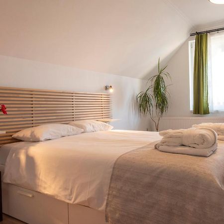 Hotel Szép Napot Vendégház à Tordas Extérieur photo