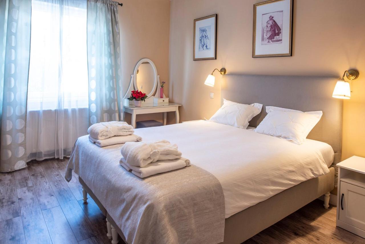 Hotel Szép Napot Vendégház à Tordas Extérieur photo