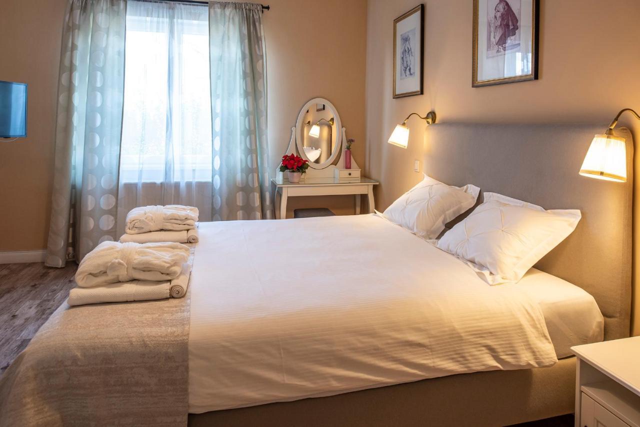 Hotel Szép Napot Vendégház à Tordas Extérieur photo